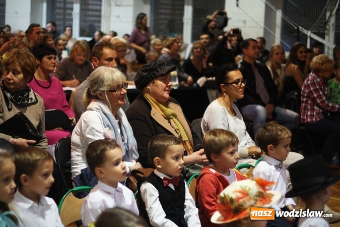 Zdjęcie w galerii na portalu naszwodzislaw.com: Mieszkańcy Wilchw po raz kolejny udowodnili, że mają talent wiadomości z regionu