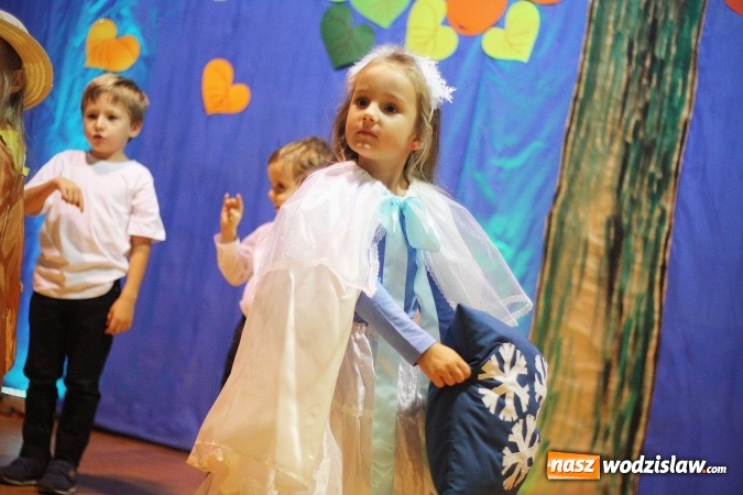 Zdjęcie w galerii na portalu naszwodzislaw.com: Mieszkańcy Wilchw po raz kolejny udowodnili, że mają talent wiadomości z regionu