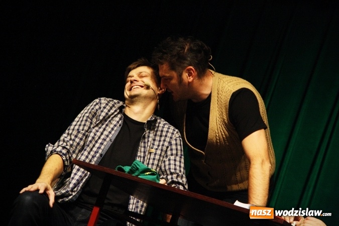 Zdjęcie w galerii na portalu naszwodzislaw.com: Kabaret Smile na scenie Rydułtowskiego Centrum Kultury wiadomości z regionu