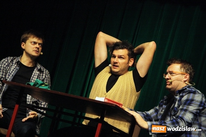 Zdjęcie w galerii na portalu naszwodzislaw.com: Kabaret Smile na scenie Rydułtowskiego Centrum Kultury wiadomości z regionu