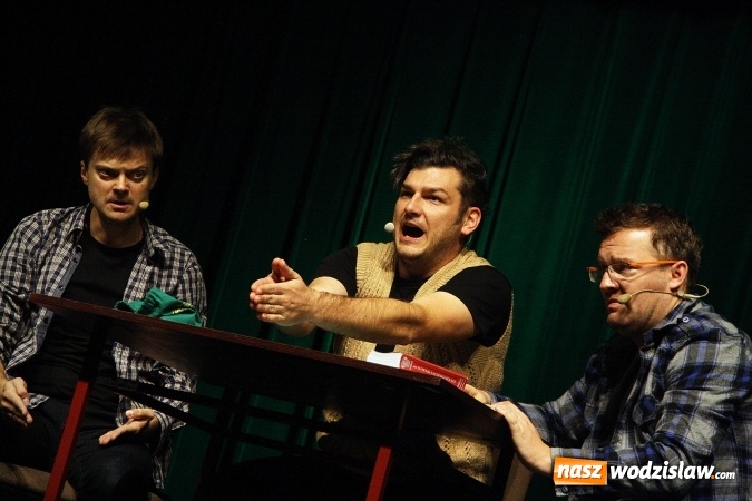 Zdjęcie w galerii na portalu naszwodzislaw.com: Kabaret Smile na scenie Rydułtowskiego Centrum Kultury wiadomości z regionu