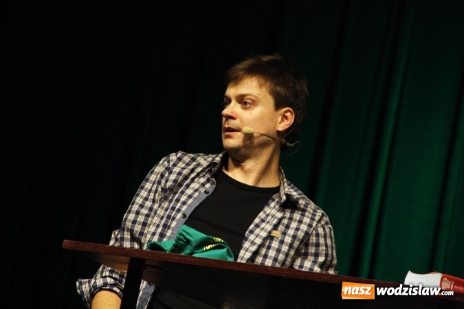 Zdjęcie w galerii na portalu naszwodzislaw.com: Kabaret Smile na scenie Rydułtowskiego Centrum Kultury wiadomości z regionu