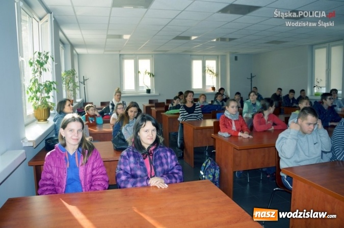 Zdjęcie w galerii na portalu naszwodzislaw.com: Policjanci z Wodzisławia spełniali marzenia wiadomości z regionu