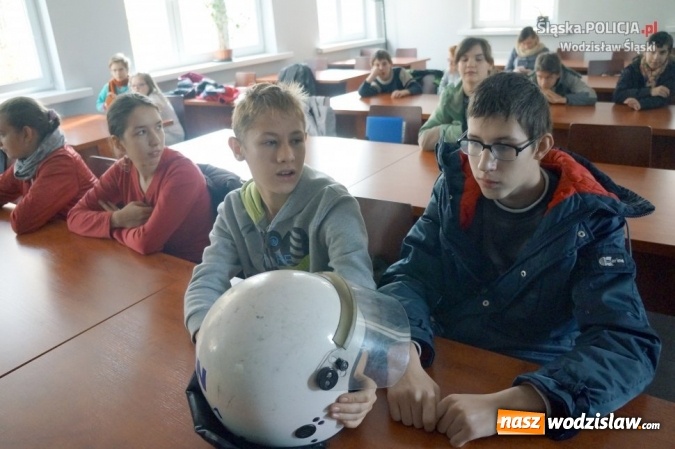 Zdjęcie w galerii na portalu naszwodzislaw.com: Policjanci z Wodzisławia spełniali marzenia wiadomości z regionu