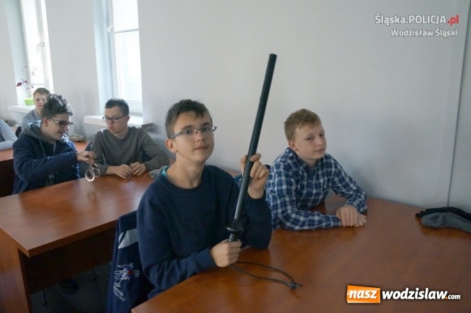 Zdjęcie w galerii na portalu naszwodzislaw.com: Policjanci z Wodzisławia spełniali marzenia wiadomości z regionu