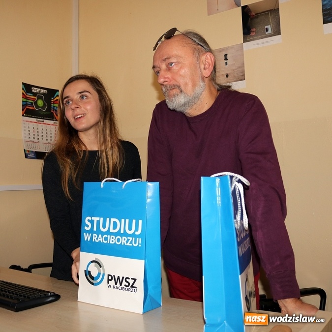 Zdjęcie w galerii na portalu naszwodzislaw.com: PWSZ Racibórz: FOTON Rozmowy o fotografii wiadomości z regionu
