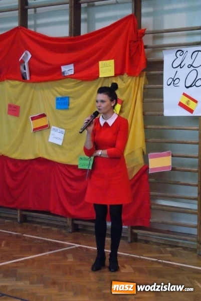 Zdjęcie w galerii na portalu naszwodzislaw.com: W tej szkole mają iście latynoskie temperamenty wiadomości z regionu