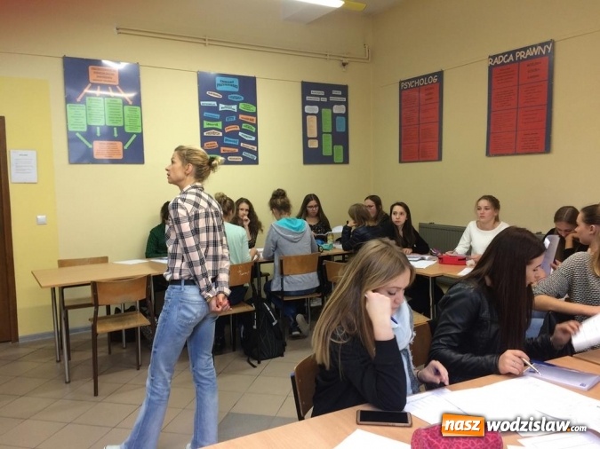 Zdjęcie w galerii na portalu naszwodzislaw.com: Matura i co dalej?  wiadomości z regionu