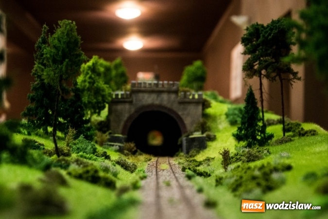 Zdjęcie w galerii na portalu naszwodzislaw.com: Tunel kolejowy z Rydułtów w Czyżowicach? Trwa wystawa makiet kolejowych wiadomości z regionu