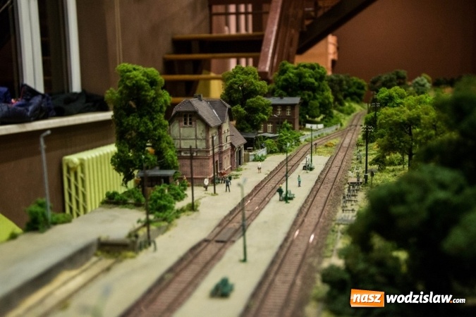 Zdjęcie w galerii na portalu naszwodzislaw.com: Tunel kolejowy z Rydułtów w Czyżowicach? Trwa wystawa makiet kolejowych wiadomości z regionu