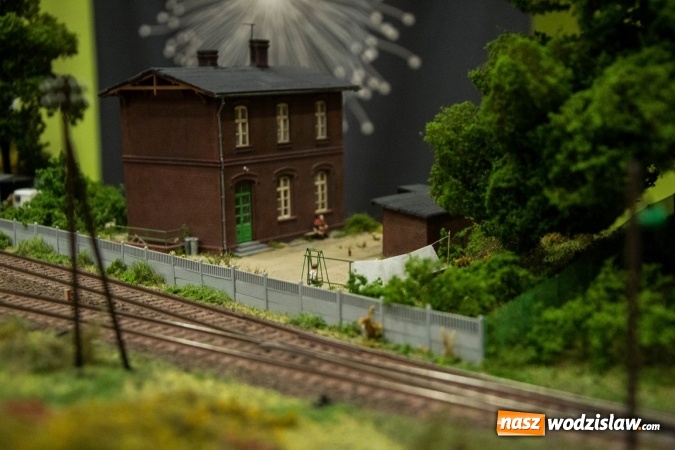Zdjęcie w galerii na portalu naszwodzislaw.com: Tunel kolejowy z Rydułtów w Czyżowicach? Trwa wystawa makiet kolejowych wiadomości z regionu