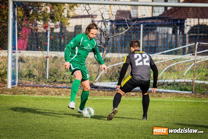 Zdjęcie w galerii na portalu naszwodzislaw.com: Pewna wygrana Krzyżanowic w starciu ze Skrzyszowem wiadomości z regionu