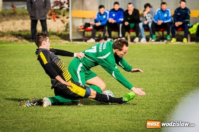 Zdjęcie w galerii na portalu naszwodzislaw.com: Pewna wygrana Krzyżanowic w starciu ze Skrzyszowem wiadomości z regionu