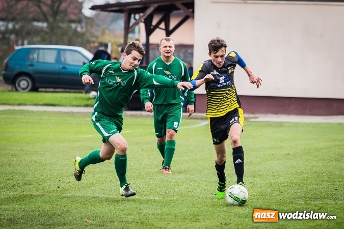 Zdjęcie w galerii na portalu naszwodzislaw.com: Pewna wygrana Krzyżanowic w starciu ze Skrzyszowem wiadomości z regionu