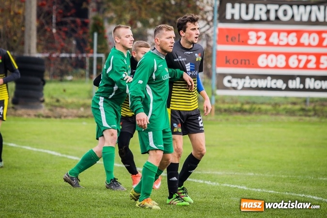 Zdjęcie w galerii na portalu naszwodzislaw.com: Pewna wygrana Krzyżanowic w starciu ze Skrzyszowem wiadomości z regionu