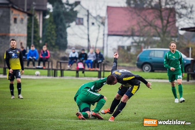 Zdjęcie w galerii na portalu naszwodzislaw.com: Pewna wygrana Krzyżanowic w starciu ze Skrzyszowem wiadomości z regionu