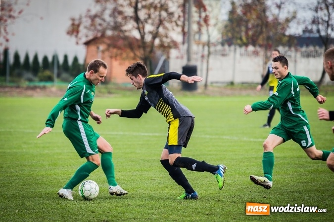 Zdjęcie w galerii na portalu naszwodzislaw.com: Pewna wygrana Krzyżanowic w starciu ze Skrzyszowem wiadomości z regionu