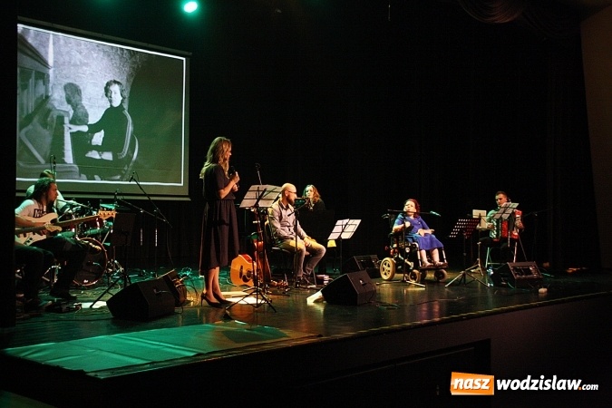 Zdjęcie w galerii na portalu naszwodzislaw.com: Rydułtowy: Zagrali dla Fabiana Dargiewicza  wiadomości z regionu