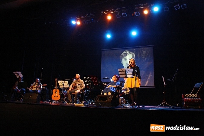 Zdjęcie w galerii na portalu naszwodzislaw.com: Rydułtowy: Zagrali dla Fabiana Dargiewicza  wiadomości z regionu