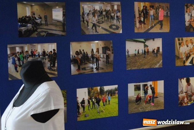 Zdjęcie w galerii na portalu naszwodzislaw.com: Artystyczne Wiesiady w Godowie  wiadomości z regionu