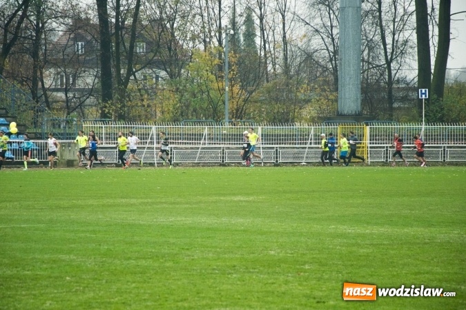 Zdjęcie w galerii na portalu naszwodzislaw.com: Jubileuszowy Półmaraton Wodzisławski. Na starcie ponad 250 zawodników wiadomości z regionu
