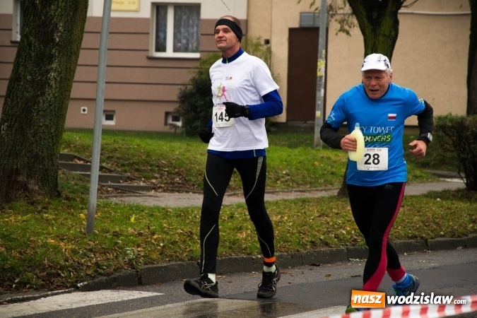 Zdjęcie w galerii na portalu naszwodzislaw.com: Jubileuszowy Półmaraton Wodzisławski. Na starcie ponad 250 zawodników wiadomości z regionu