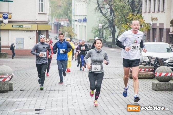 Zdjęcie w galerii na portalu naszwodzislaw.com: Jubileuszowy Półmaraton Wodzisławski. Na starcie ponad 250 zawodników wiadomości z regionu