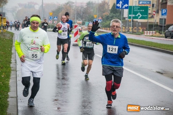 Zdjęcie w galerii na portalu naszwodzislaw.com: Jubileuszowy Półmaraton Wodzisławski. Na starcie ponad 250 zawodników wiadomości z regionu