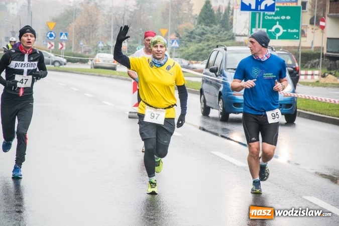 Zdjęcie w galerii na portalu naszwodzislaw.com: Jubileuszowy Półmaraton Wodzisławski. Na starcie ponad 250 zawodników wiadomości z regionu