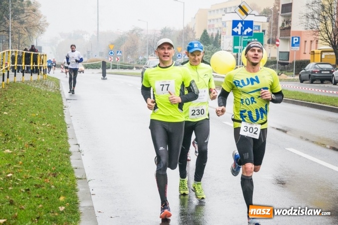 Zdjęcie w galerii na portalu naszwodzislaw.com: Jubileuszowy Półmaraton Wodzisławski. Na starcie ponad 250 zawodników wiadomości z regionu