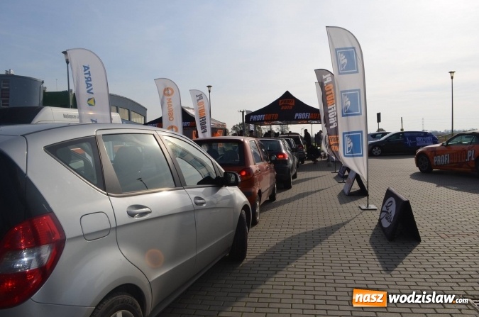 Zdjęcie w galerii na portalu naszwodzislaw.com: ProfiAuto Mroauto PitStop - blisko 100 samochodów darmowo sprawdzonych wiadomości z regionu