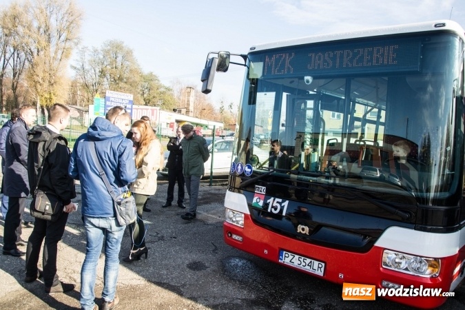Zdjęcie w galerii na portalu naszwodzislaw.com: W Wodzisławiu zaprezentowano nową flotę dla MZK Jastrzębie  wiadomości z regionu