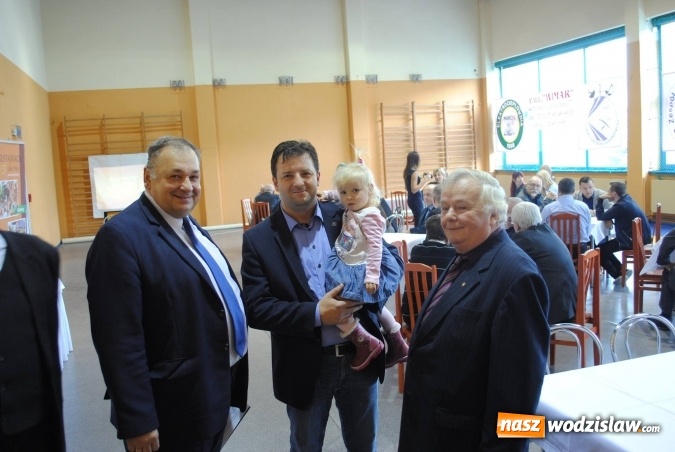 Zdjęcie w galerii na portalu naszwodzislaw.com: Radlin: Sala szermiercza z patronem. Odsłonięto tablicę ku czci Fechmistrza Polnika wiadomości z regionu