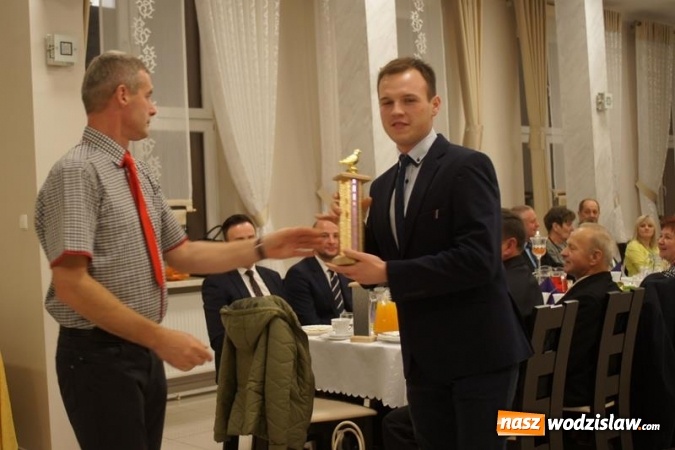 Zdjęcie w galerii na portalu naszwodzislaw.com: Hodowcy gołębi pocztowych z Oddziału w Mszanie podsumowali sezon lotowy  wiadomości z regionu