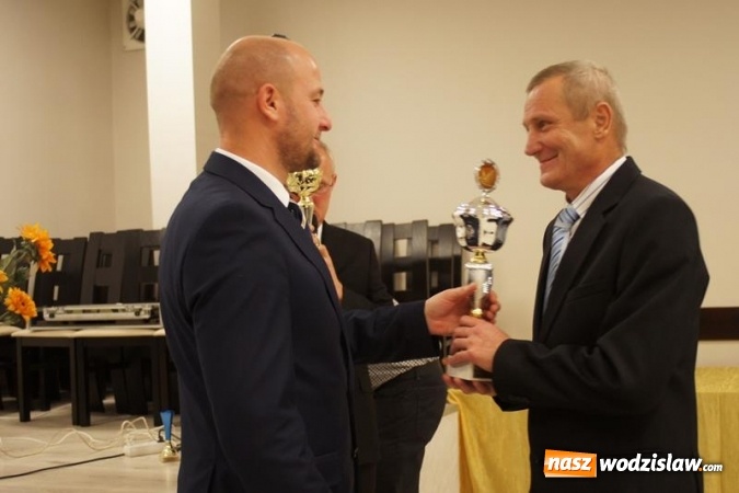 Zdjęcie w galerii na portalu naszwodzislaw.com: Hodowcy gołębi pocztowych z Oddziału w Mszanie podsumowali sezon lotowy  wiadomości z regionu