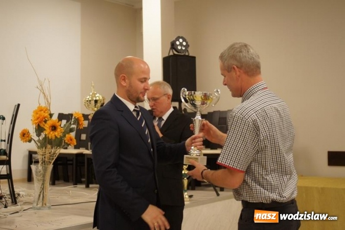 Zdjęcie w galerii na portalu naszwodzislaw.com: Hodowcy gołębi pocztowych z Oddziału w Mszanie podsumowali sezon lotowy  wiadomości z regionu