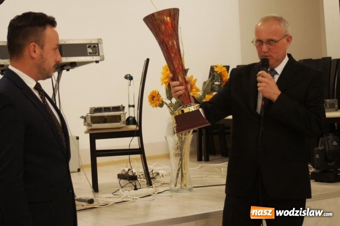 Zdjęcie w galerii na portalu naszwodzislaw.com: Hodowcy gołębi pocztowych z Oddziału w Mszanie podsumowali sezon lotowy  wiadomości z regionu