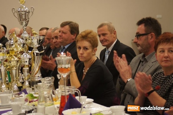 Zdjęcie w galerii na portalu naszwodzislaw.com: Hodowcy gołębi pocztowych z Oddziału w Mszanie podsumowali sezon lotowy  wiadomości z regionu