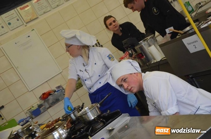 Zdjęcie w galerii na portalu naszwodzislaw.com: Młodzi kucharze z Katowic zwycięzcami Śląskiej Jesieni Kulinarnej w Wodzisławiu Śl. wiadomości z regionu