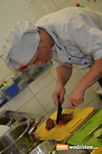 Zdjęcie w galerii na portalu naszwodzislaw.com: Młodzi kucharze z Katowic zwycięzcami Śląskiej Jesieni Kulinarnej w Wodzisławiu Śl. wiadomości z regionu