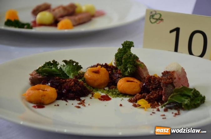 Zdjęcie w galerii na portalu naszwodzislaw.com: Młodzi kucharze z Katowic zwycięzcami Śląskiej Jesieni Kulinarnej w Wodzisławiu Śl. wiadomości z regionu