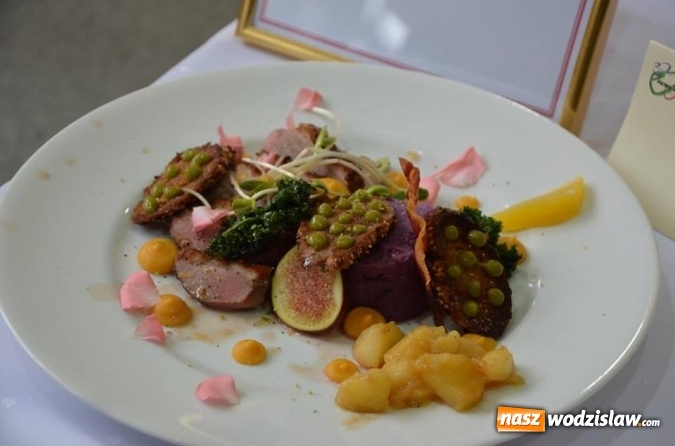 Zdjęcie w galerii na portalu naszwodzislaw.com: Młodzi kucharze z Katowic zwycięzcami Śląskiej Jesieni Kulinarnej w Wodzisławiu Śl. wiadomości z regionu