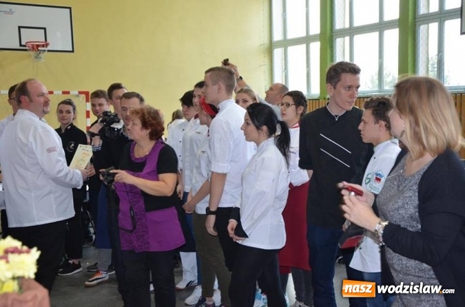 Zdjęcie w galerii na portalu naszwodzislaw.com: Młodzi kucharze z Katowic zwycięzcami Śląskiej Jesieni Kulinarnej w Wodzisławiu Śl. wiadomości z regionu