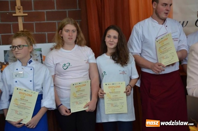 Zdjęcie w galerii na portalu naszwodzislaw.com: Młodzi kucharze z Katowic zwycięzcami Śląskiej Jesieni Kulinarnej w Wodzisławiu Śl. wiadomości z regionu