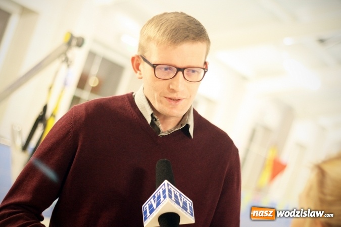 Zdjęcie w galerii na portalu naszwodzislaw.com: 24-godzinny Maraton Pływacki zakończony sukcesem. Ponad 400 os&oacute;b wzięło udział w akcji wiadomości z regionu