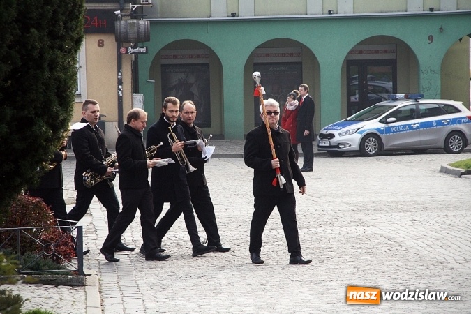 Zdjęcie w galerii na portalu naszwodzislaw.com: Narodowe Święto Niepodległości w Wodzisławiu Śląskim. FOTORELACJA wiadomości z regionu