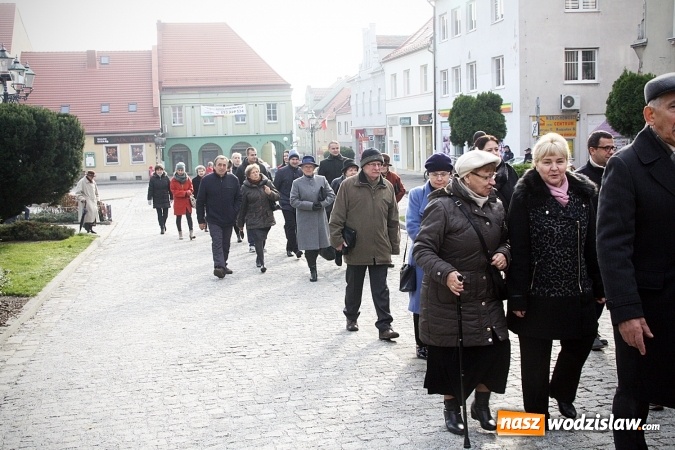 Zdjęcie w galerii na portalu naszwodzislaw.com: Narodowe Święto Niepodległości w Wodzisławiu Śląskim. FOTORELACJA wiadomości z regionu