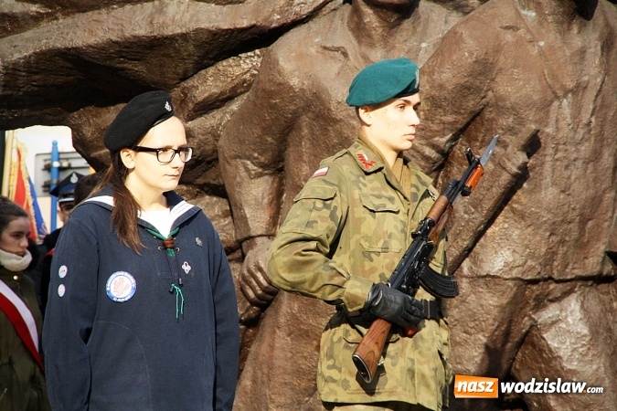 Zdjęcie w galerii na portalu naszwodzislaw.com: Narodowe Święto Niepodległości w Wodzisławiu Śląskim. FOTORELACJA wiadomości z regionu