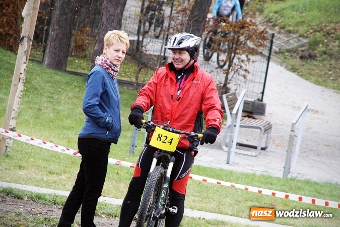 Zdjęcie w galerii na portalu naszwodzislaw.com: Emocje sportowe na wysokim poziomie. Mistrzostwa Rydułtów w kolarstwie przełajowym wiadomości z regionu