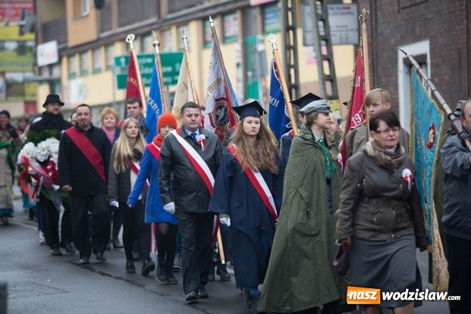 Zdjęcie w galerii na portalu naszwodzislaw.com: Zuchy, górnicy i apel o jedność. Święto Niepodległości w Radlinie  wiadomości z regionu